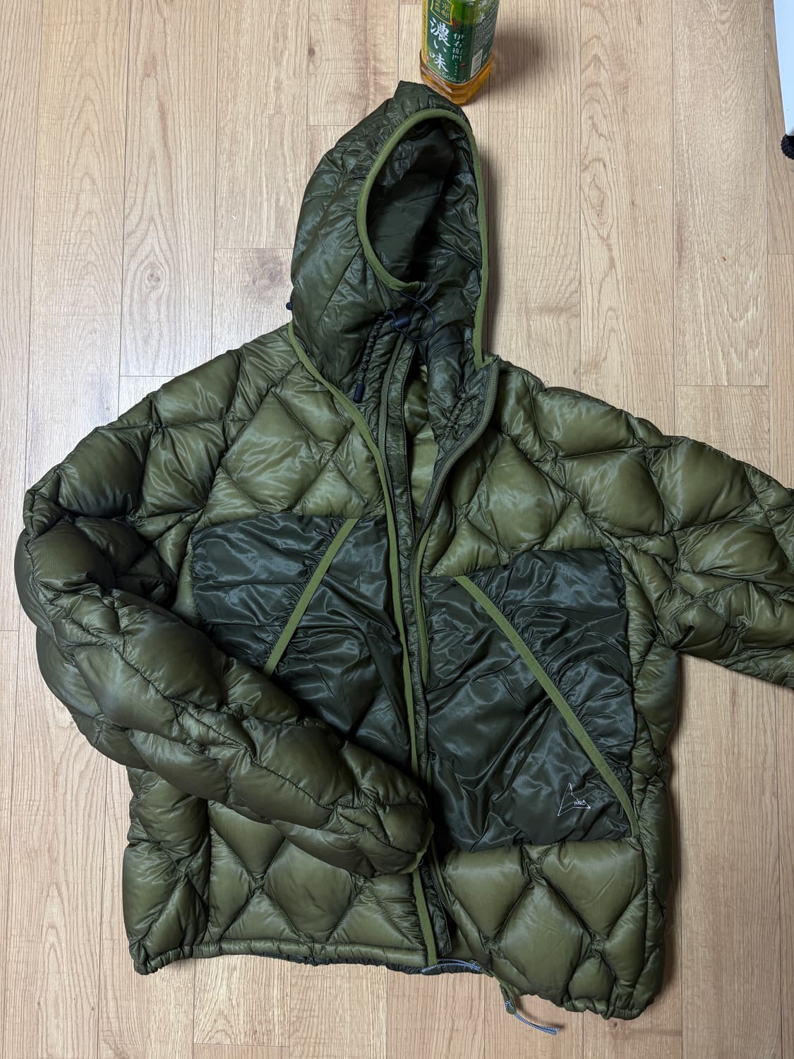 로아 라이트 다운 자켓 올리브 브랜치 상품이미지2