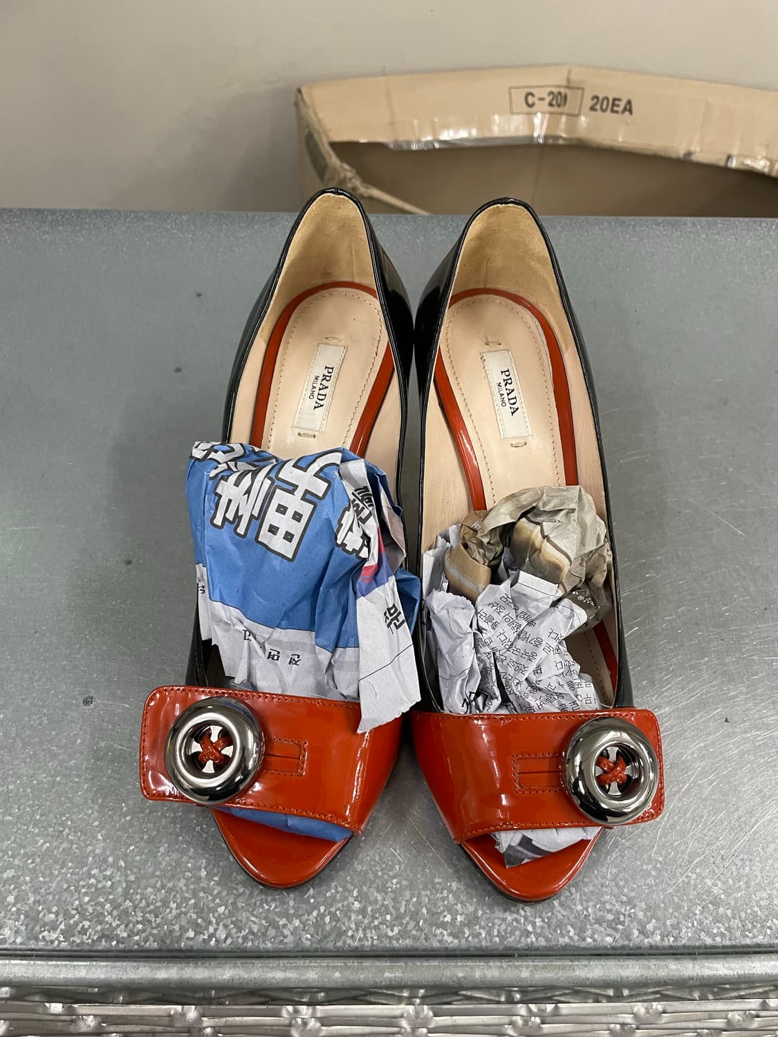 프라다 버클 힐 블랙 오렌지  37 상품이미지5