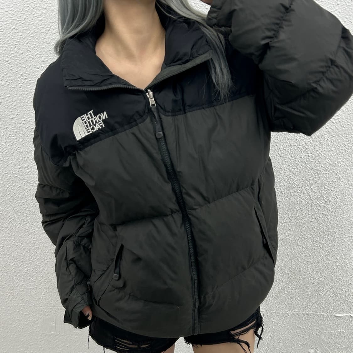 노스페이스 1996 눕시 차콜 패딩 XL 상품이미지1