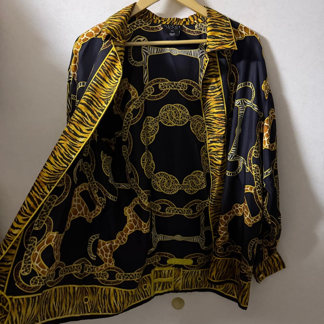 구찌 빈티지 애니멀 프린트 홀스빗 실크 GG커프스 셔츠  상품이미지8