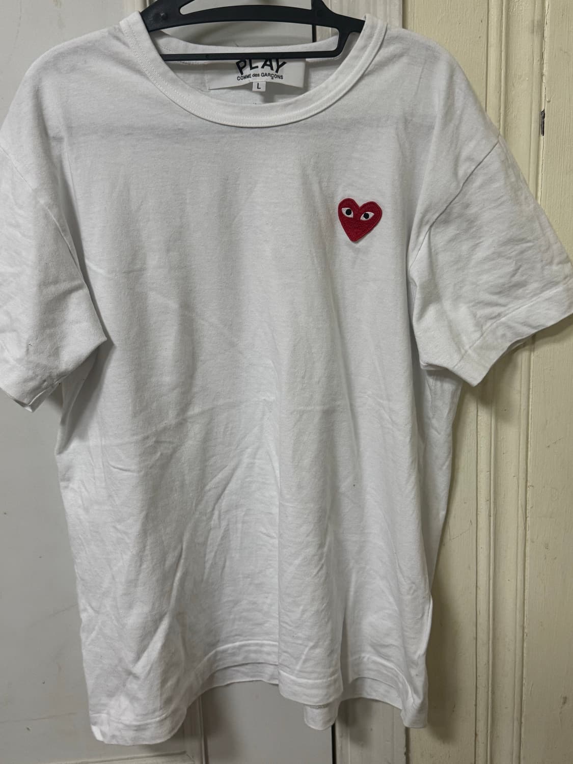 꼼데가르송 반팔티 L사이즈 판매합니다 상품이미지1