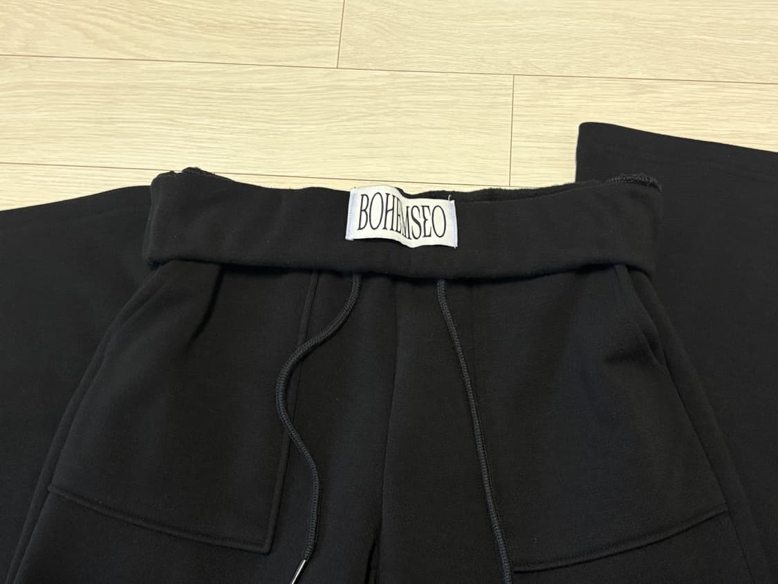 보헴서 보헤미안서울 LOGO LABEL SWEATPANTS 바지 스웻팬츠 상품이미지5