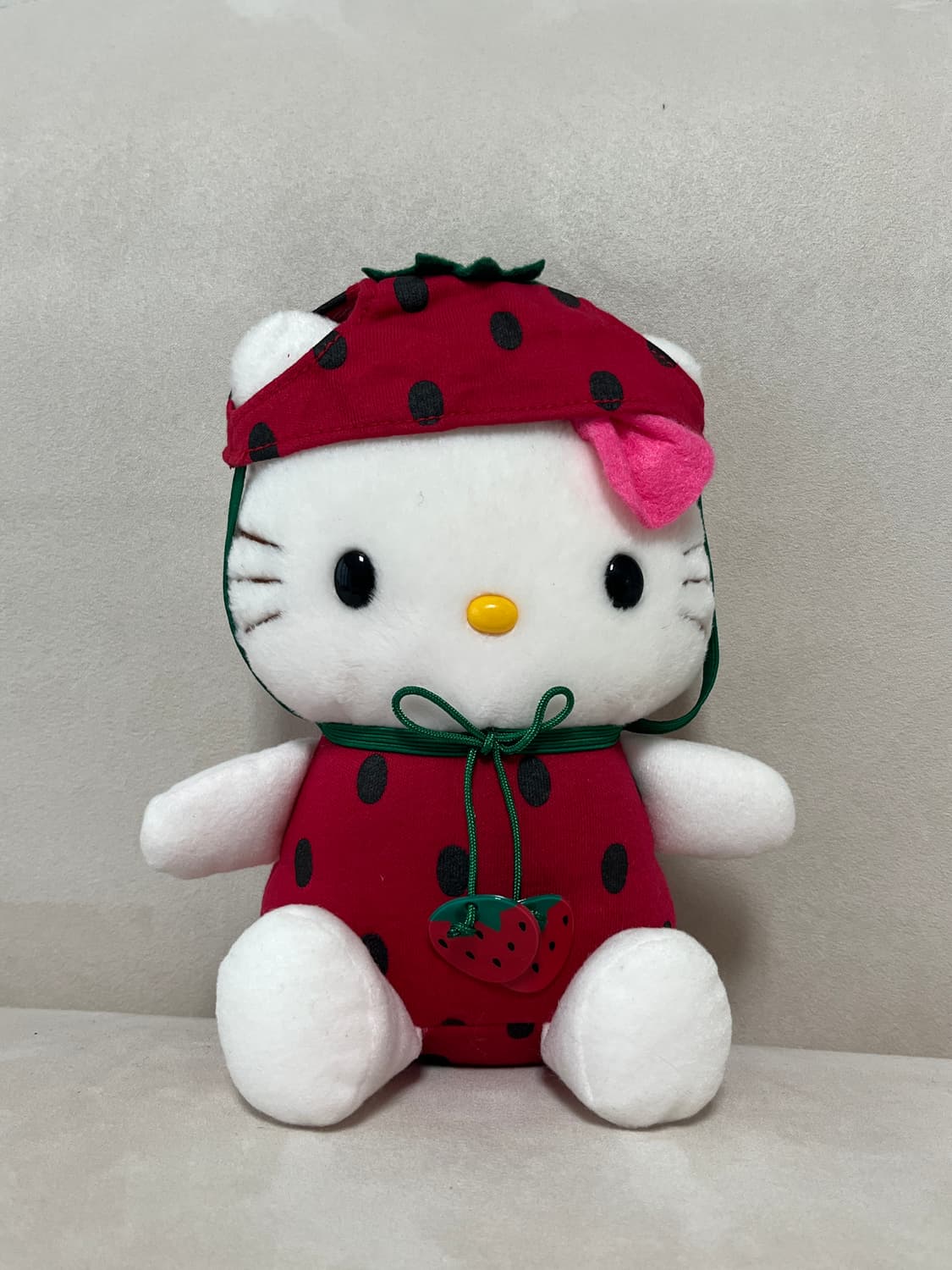 고전 딸기키티 인형 상품이미지1