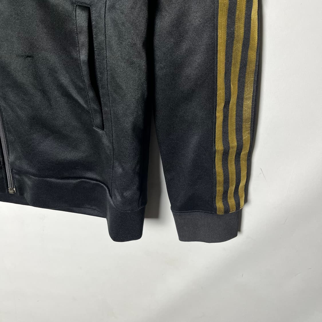 [Adidas] 아디다스 블랙골드 트랙탑 져지 상품이미지4