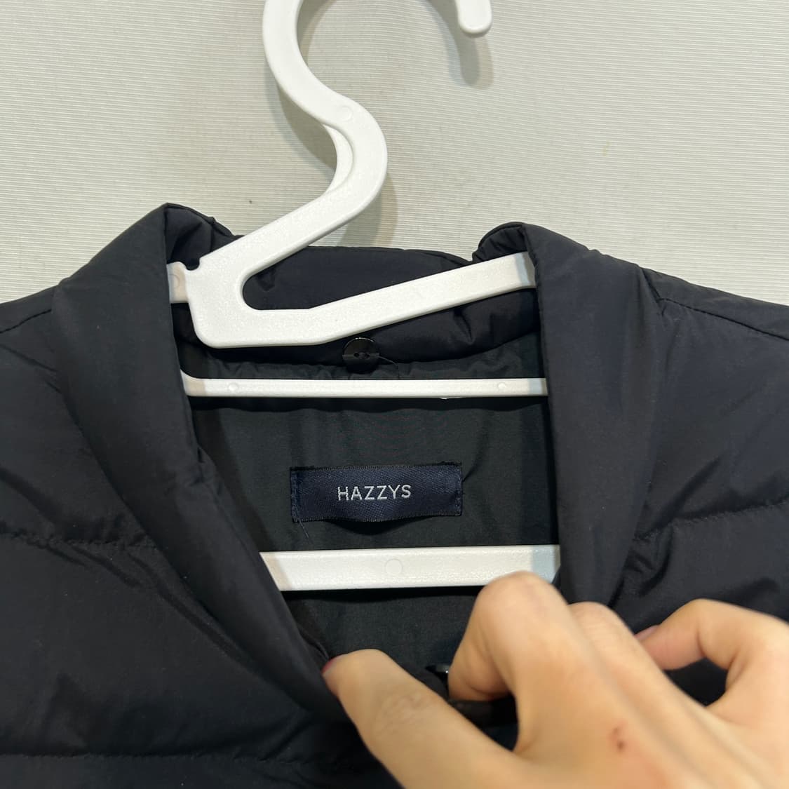 헤지스 여성 구스다운 롱패딩 90 블랙 상태최상 상품이미지2