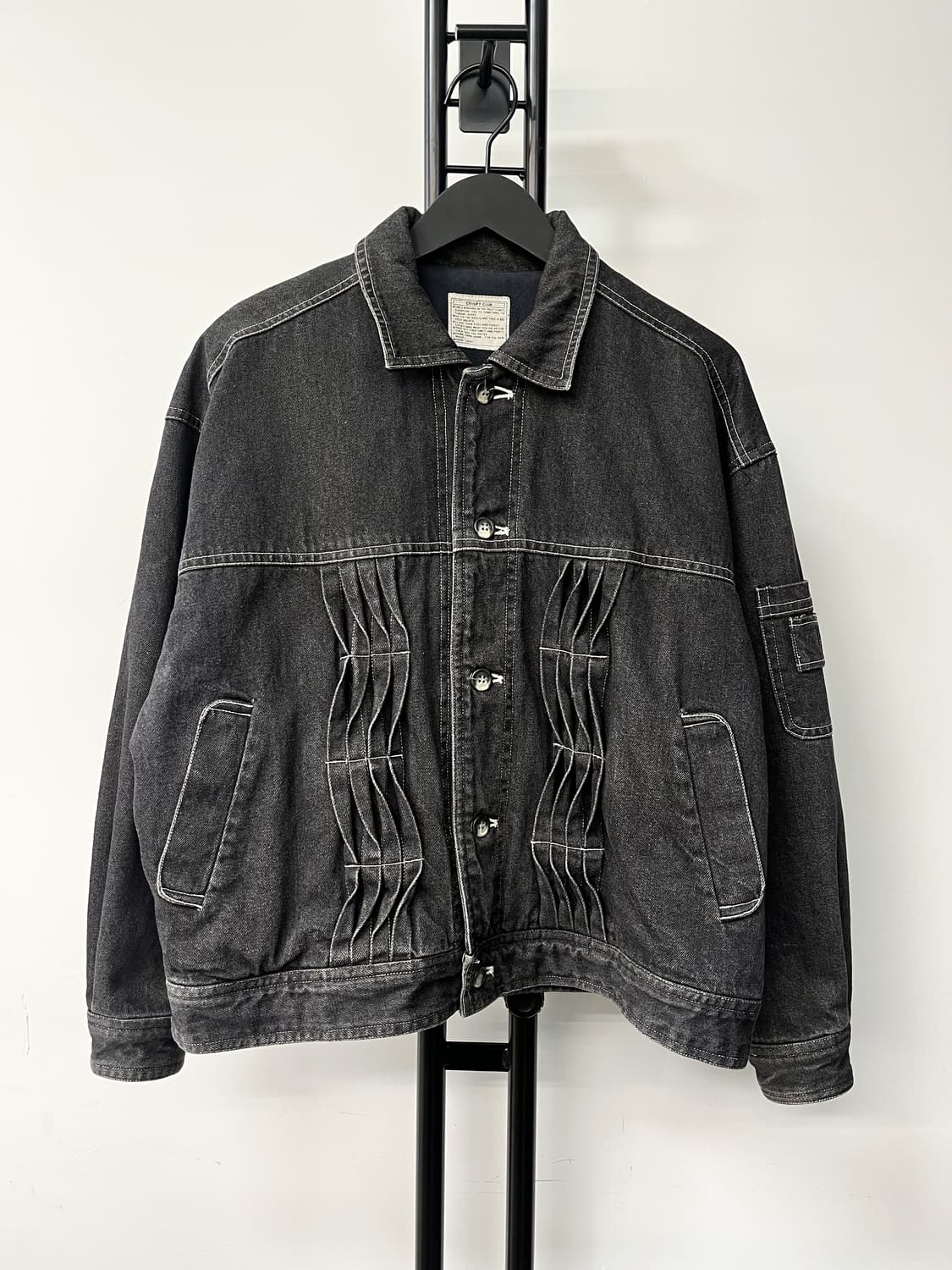 Crispy Club 셔링 플리츠 데님 자켓 상품이미지1