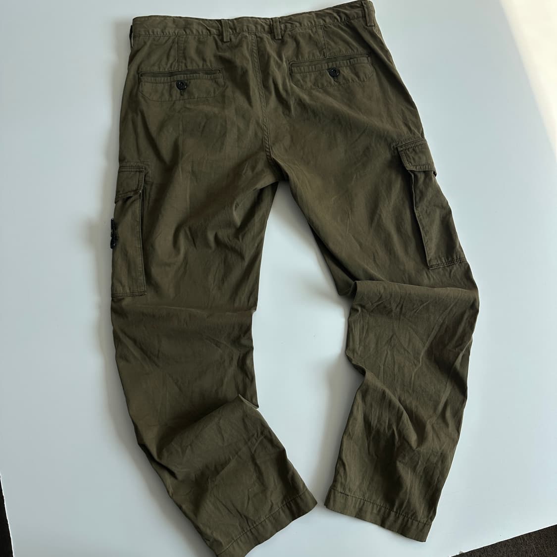 Stone island 스톤 아일랜드 와펜 카키 카고팬츠 상품이미지4