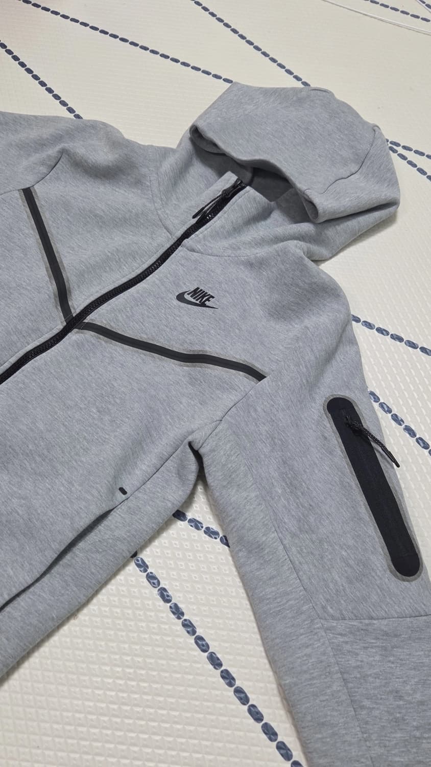 나이키 테크플리스 s 상품이미지2