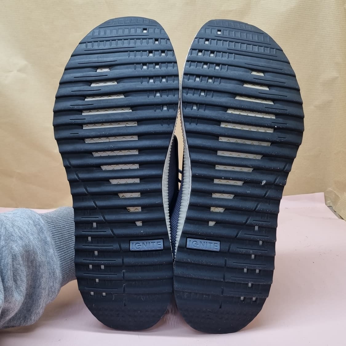 푸마 츠기케이지 남성스니커즈 290 상품이미지3