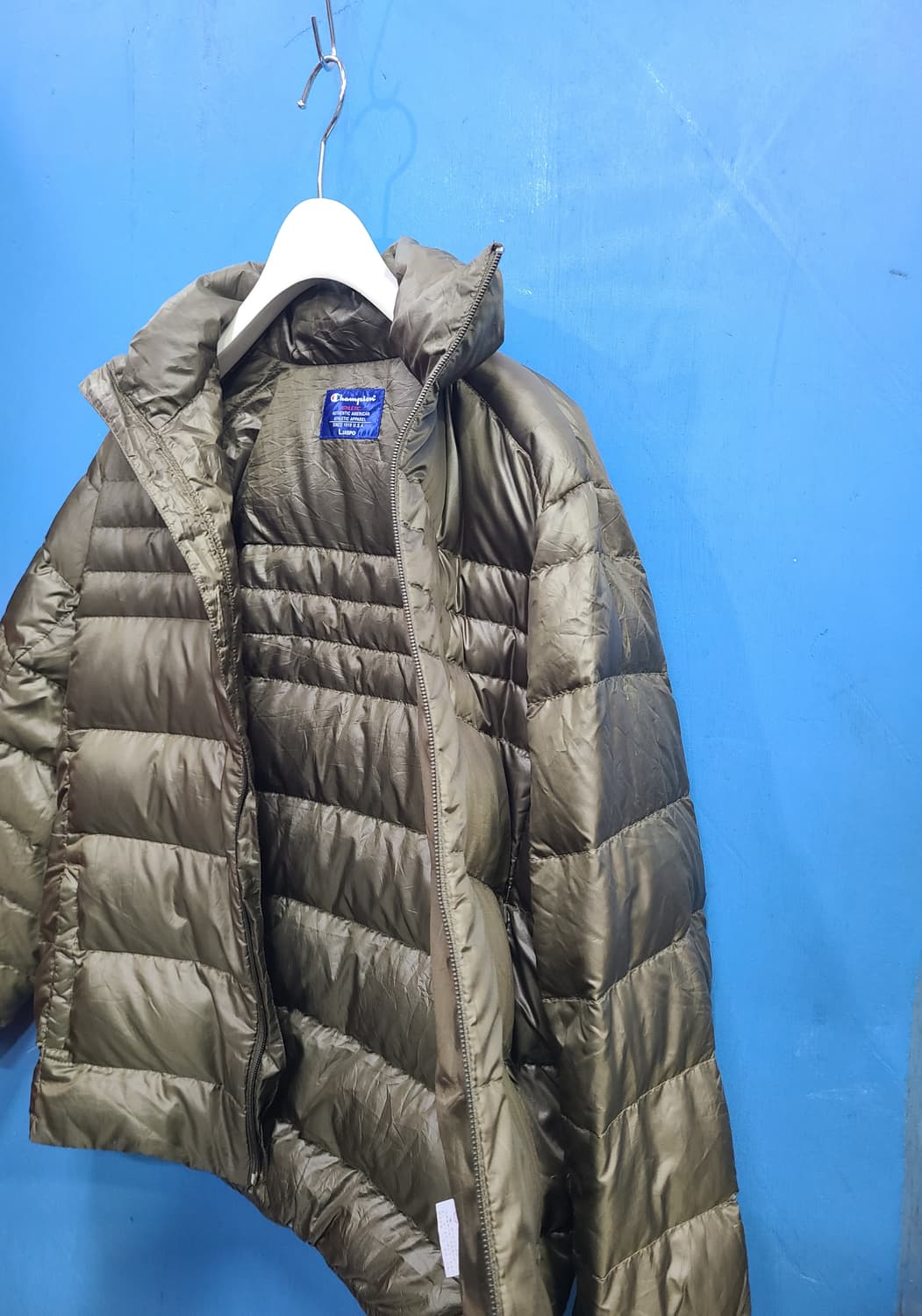 일본판 희귀 챔피온 골드다운패딩 상품이미지1