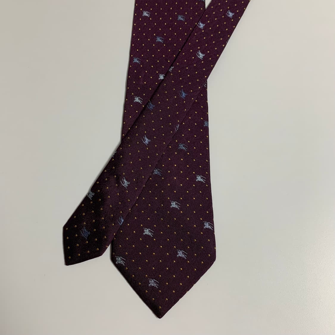 버버리(BURBERRY) 신형라벨 명품 도트넥타이 모노그램 A등급 상품이미지4