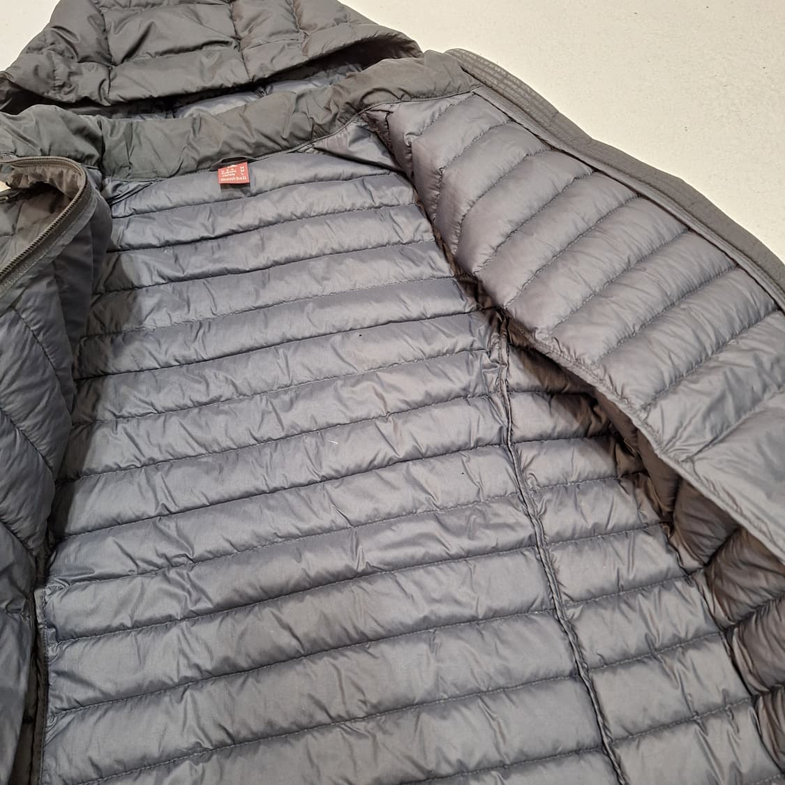 몽벨 구스경량패딩L 상품이미지4