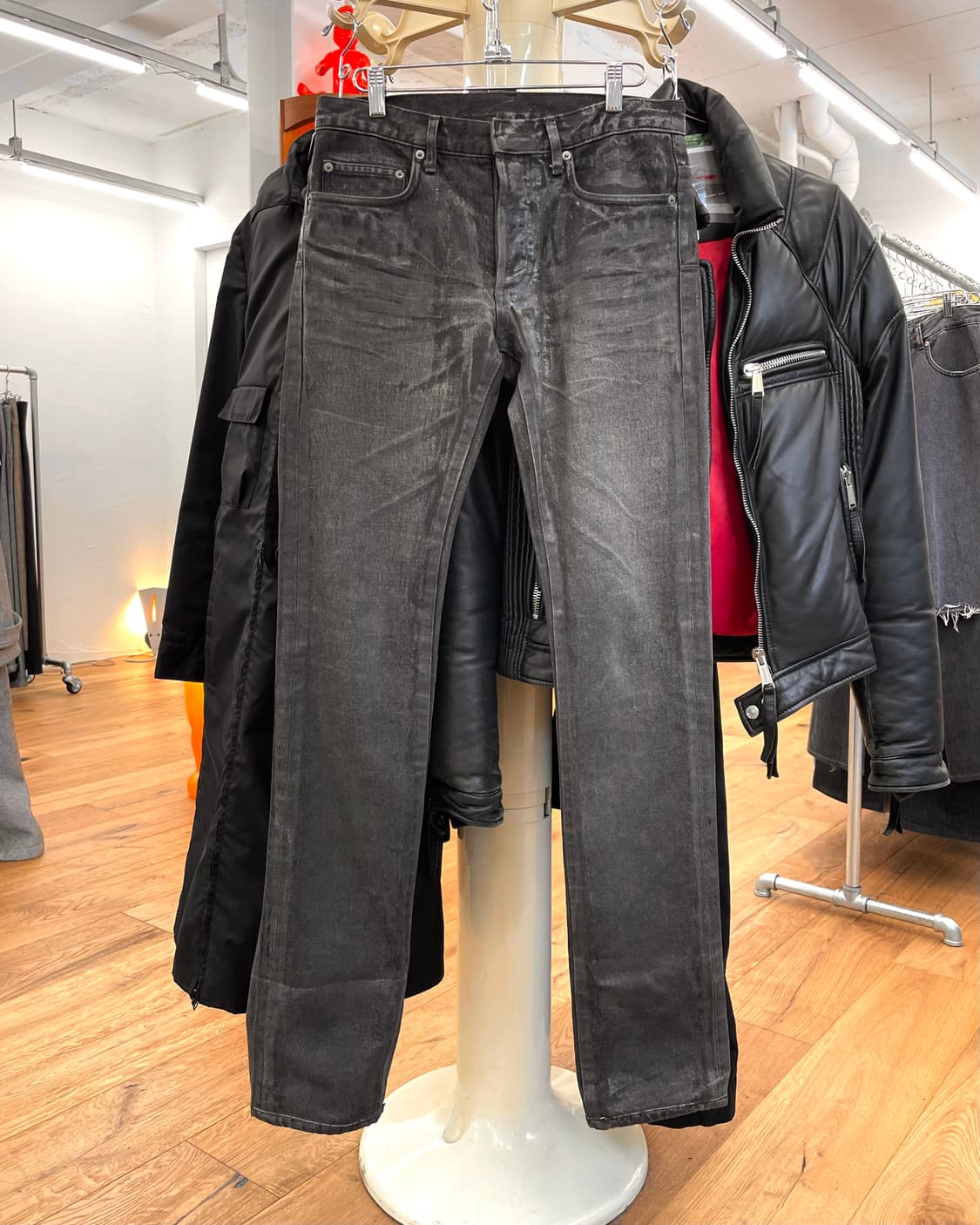 [28] 디올 옴므 러스터 데님 팬츠 상품이미지4