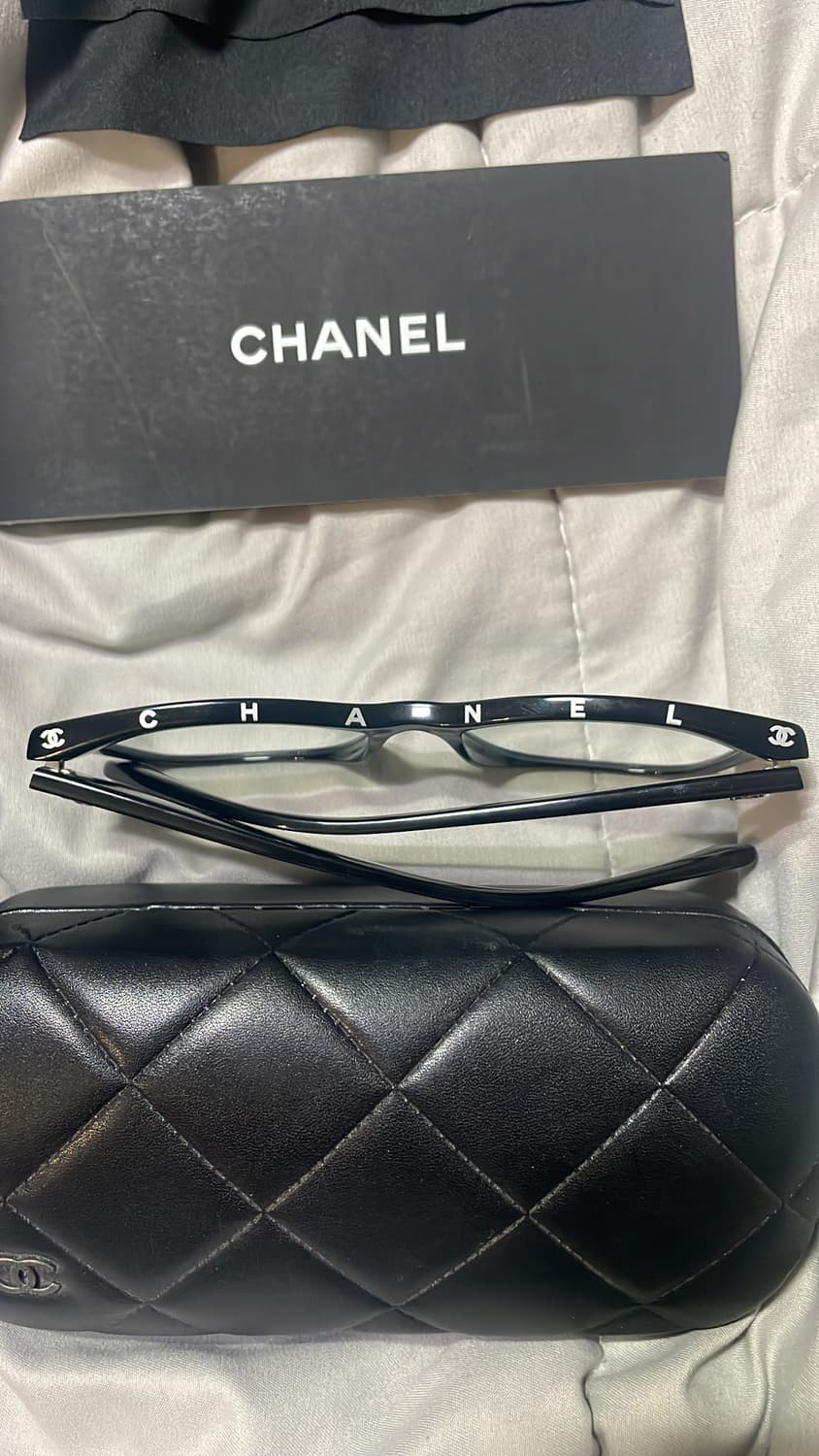 샤넬 로고 뿔테 안경 상품이미지4