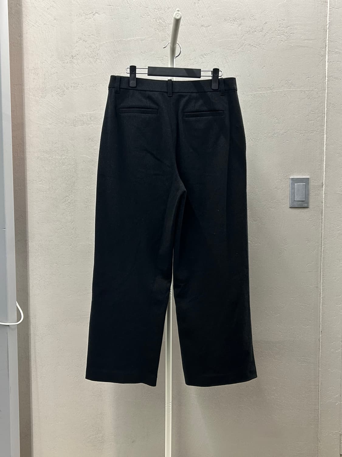 유니클로 협업 CDC 블랙 와이드 팬츠 상품이미지3