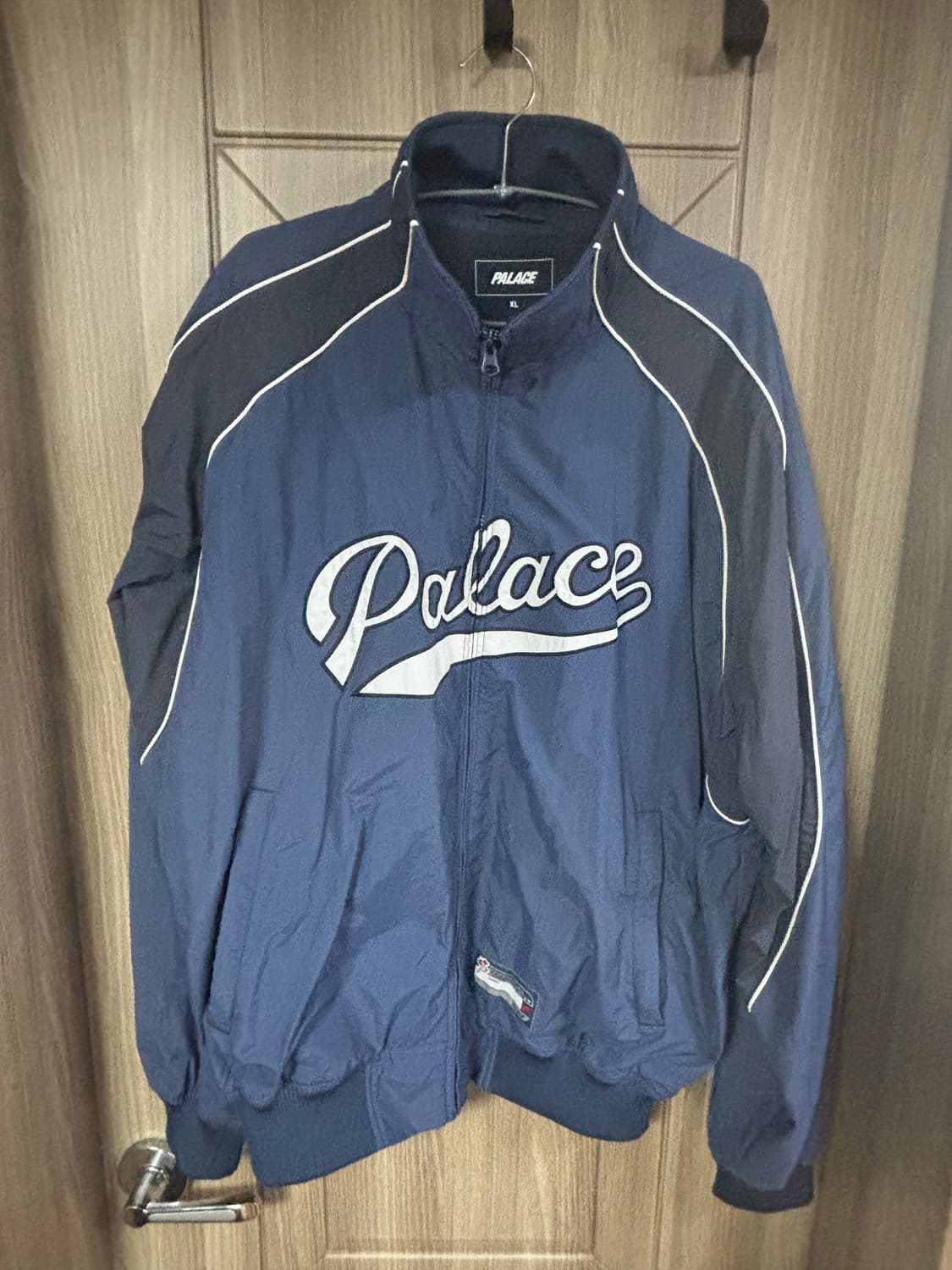 팔라스 22FW 스포츠 스크립트 자켓 상품이미지1