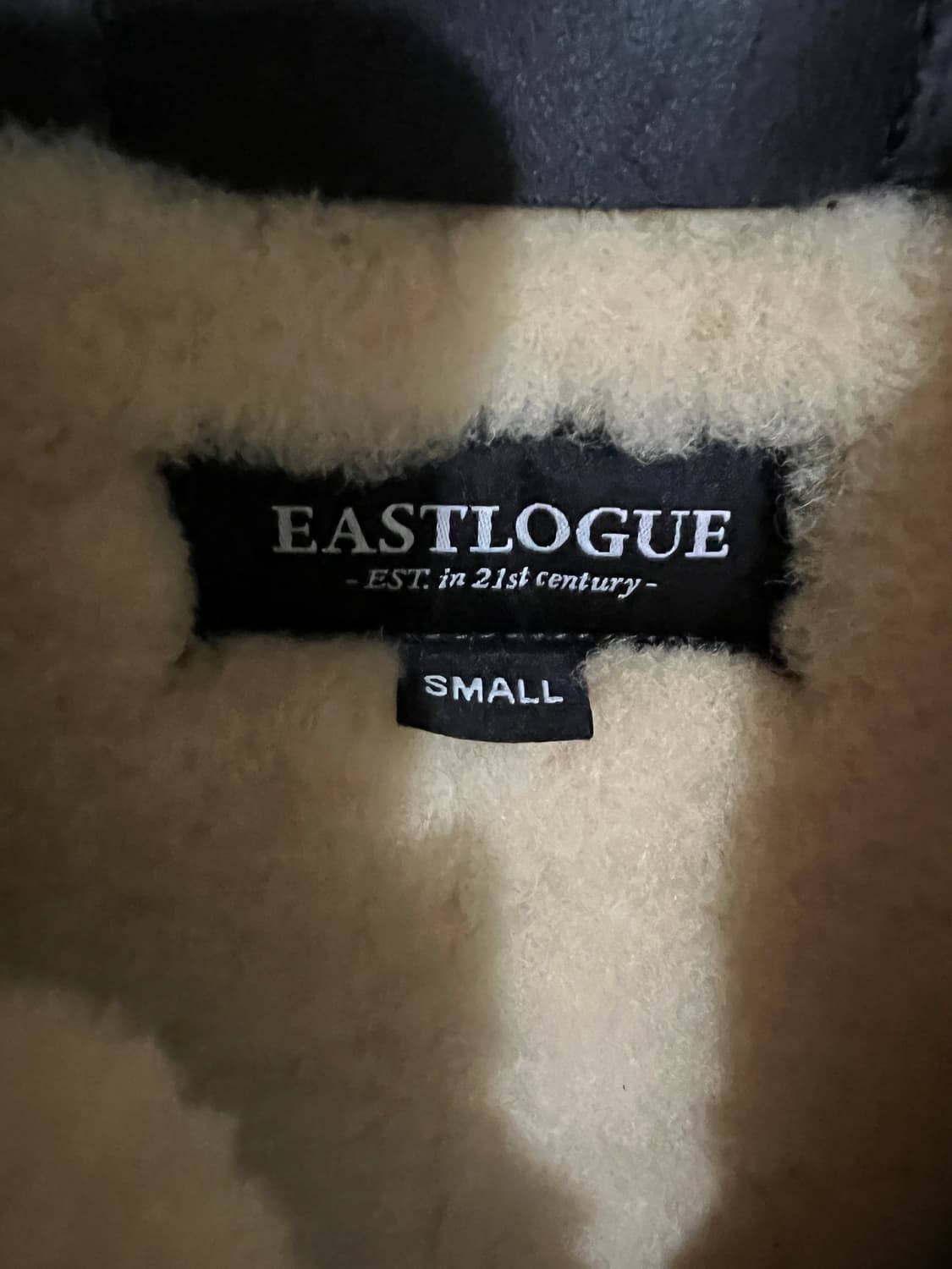 이스트로그 MK3 무스탕입니다. 상품이미지3