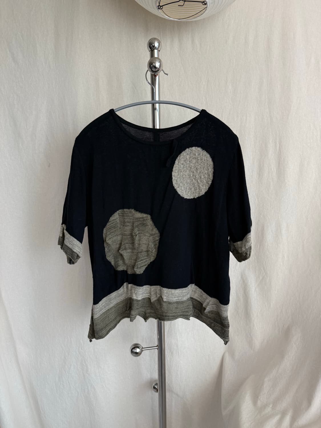 JI U (慈雨) 니트 반팔 탑 상품이미지1