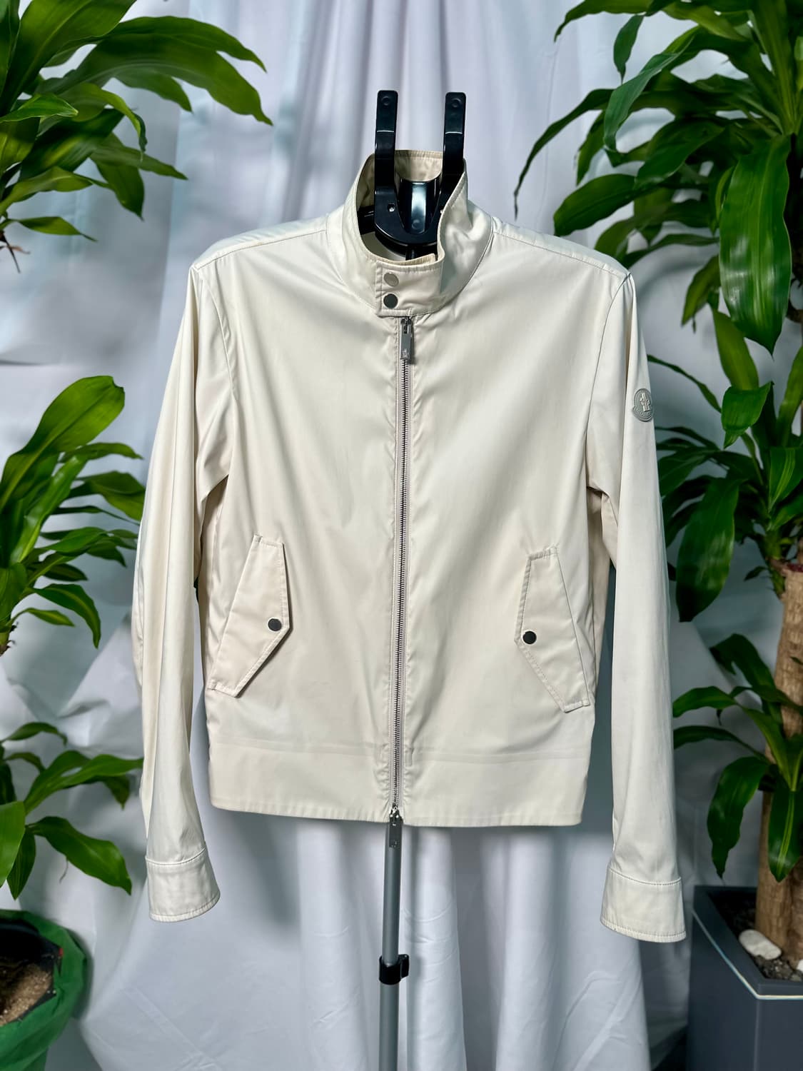 몽클레어 카탈라 자켓 2사이즈 상품이미지1