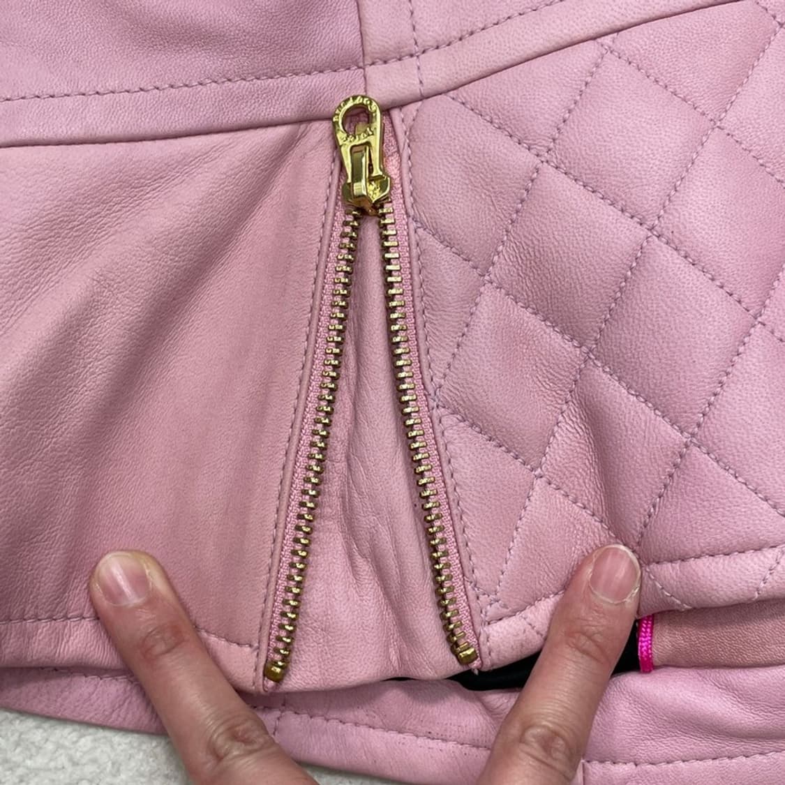 JUICY COUTURE 양가죽 라이더 자켓 핑크 XS 상품이미지7