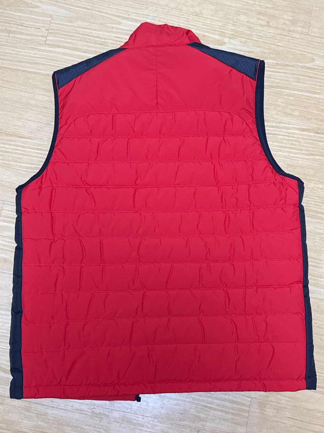 퓨마 페라리 경량패딩조끼 상품이미지2