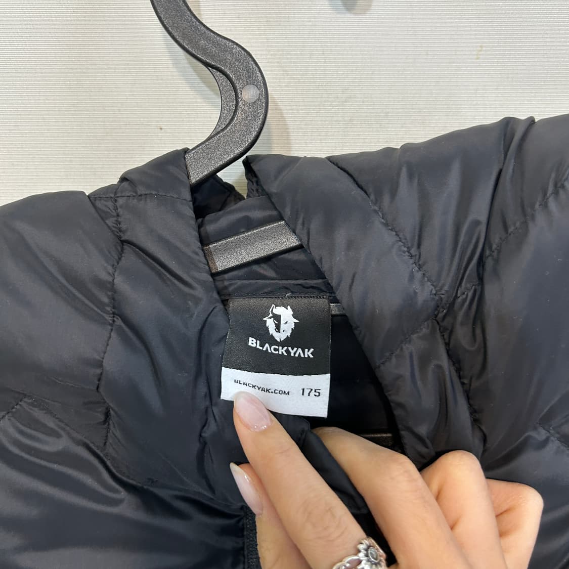 블랙야크 2023 남성 덕다운 패딩 블랙 상품이미지2