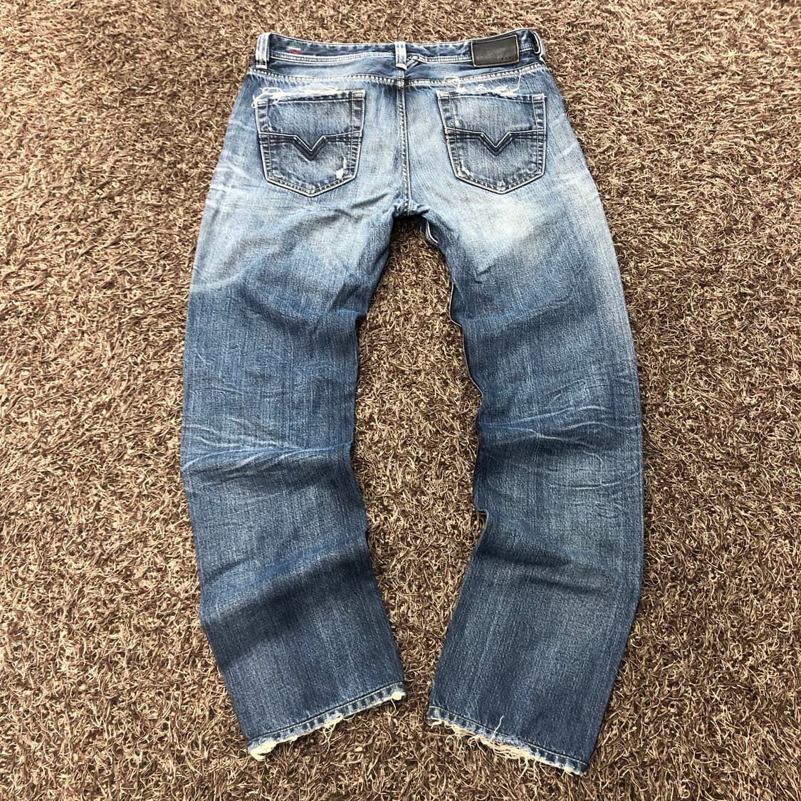 디젤 디스 워싱 데님 팬츠 상품이미지4