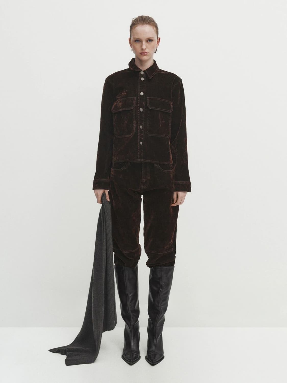 마시모두띠 벨벳 셋업 판매합니다 상품이미지1