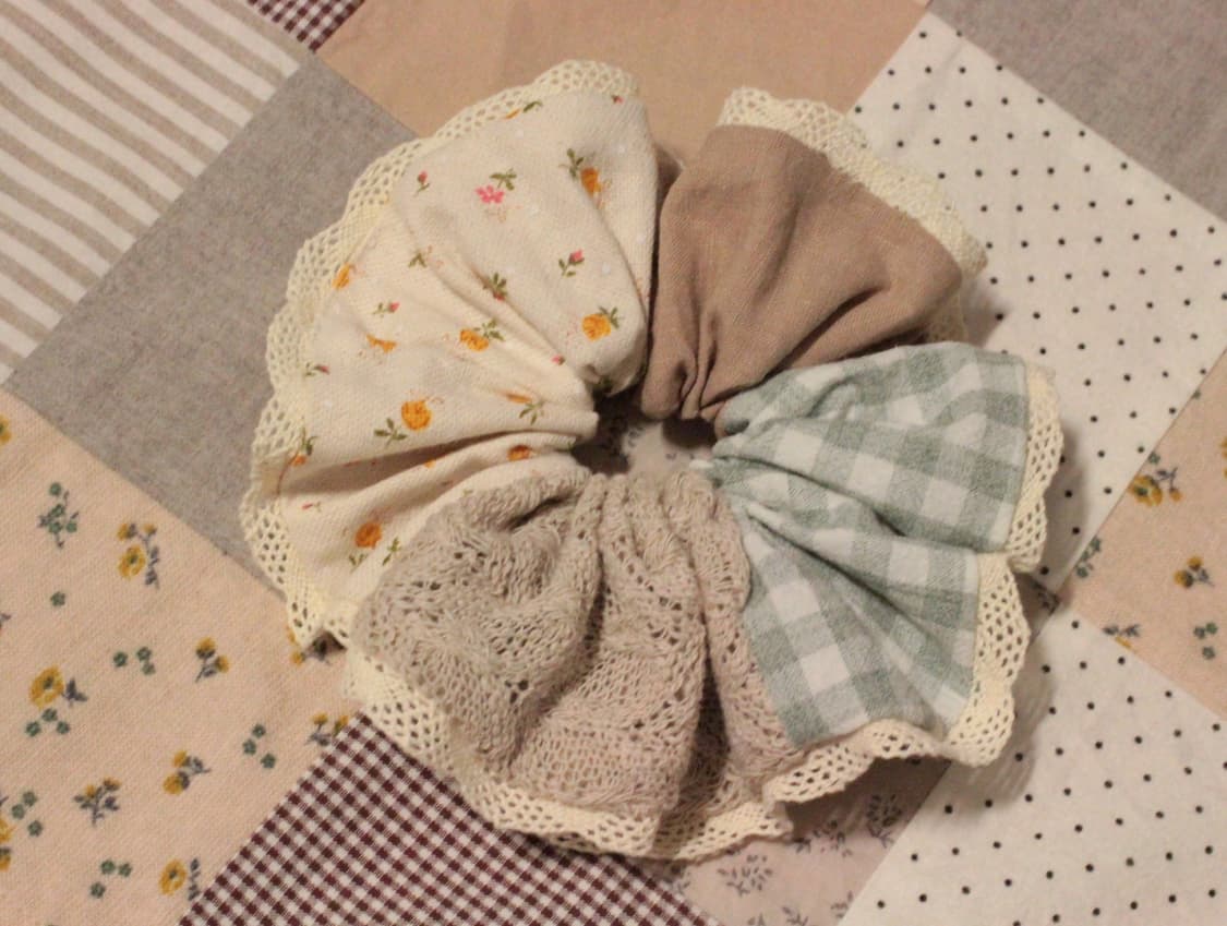 핸드메이드 패치워크 레이스 스크런치 상품이미지6