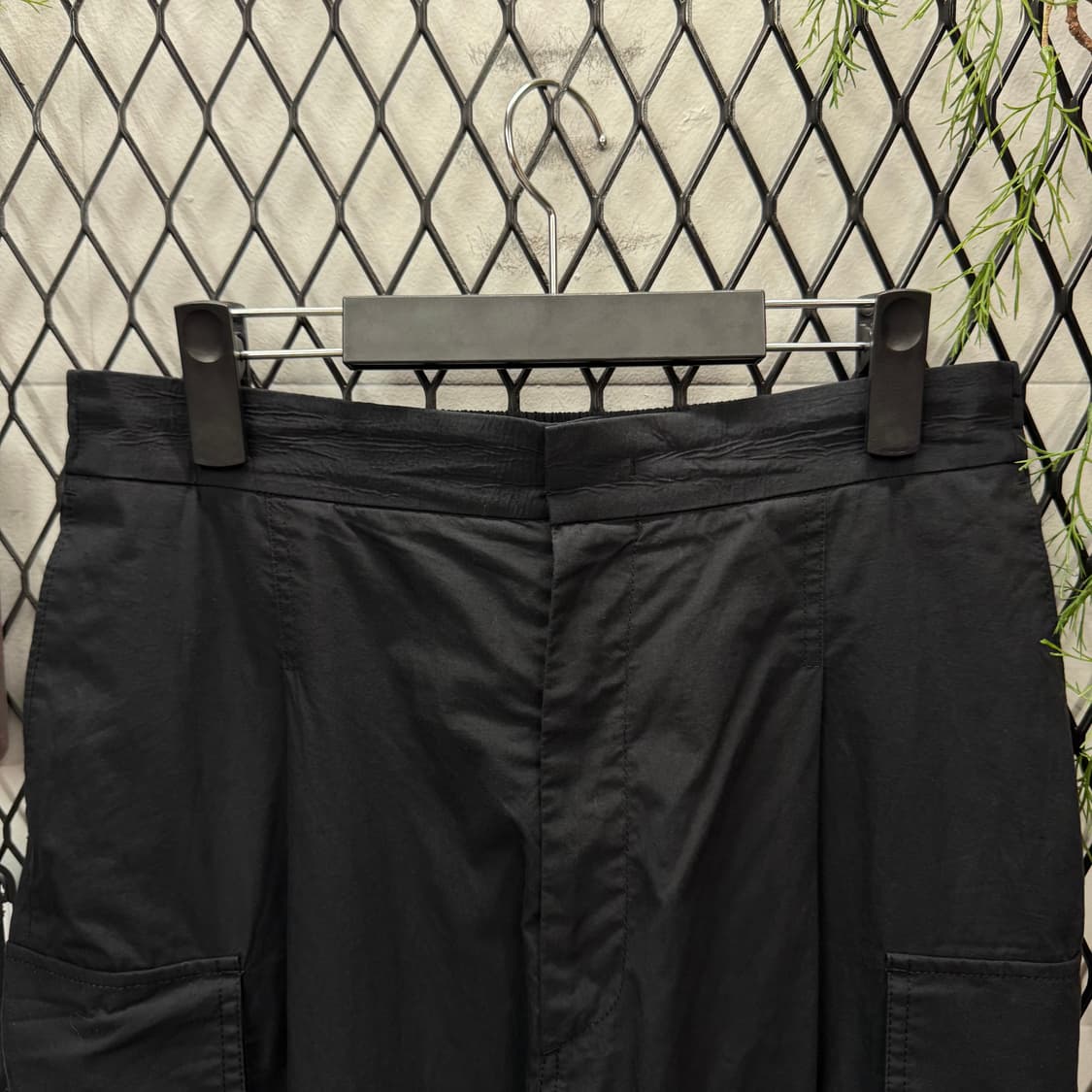 20S/S 준지 코튼 멀티 카고 팬츠 블랙 상품이미지3