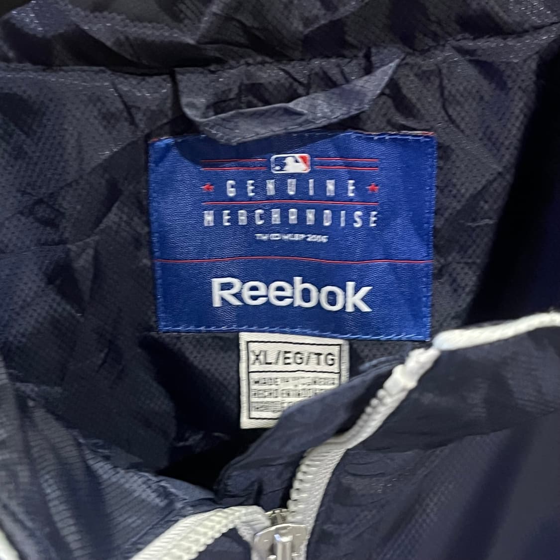 리복 시애틀 매리널스 네이비 바람막이 상품이미지3