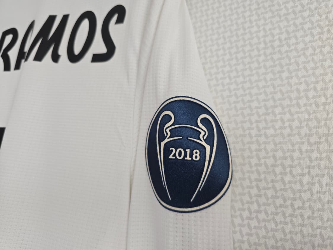 18-19 레알마드리드 홈 어센틱 긴팔 세르히오 라모스 상품이미지4