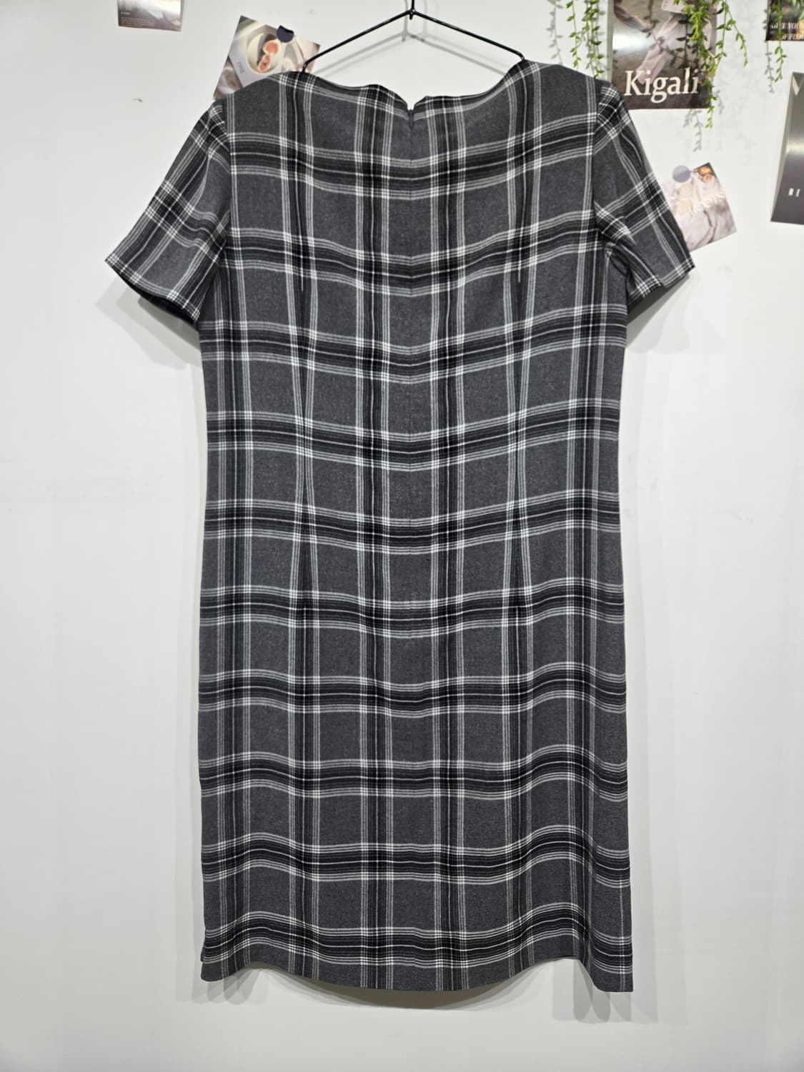 꾸레쥬 체크 패턴 반팔 원피스 그레이 상품이미지4
