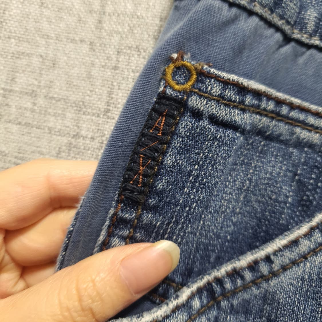 아르마니익스체인지 빈티지 스타일 데님 청바지  상품이미지3