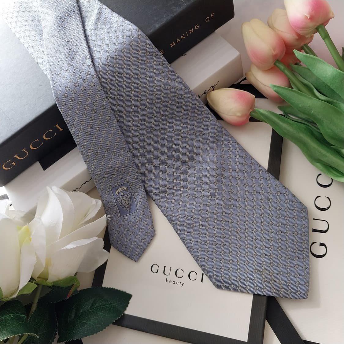 구찌 실크 라이트 블루 GG 자카드 넥타이 9.7cm B등급 K1379
 상품이미지2