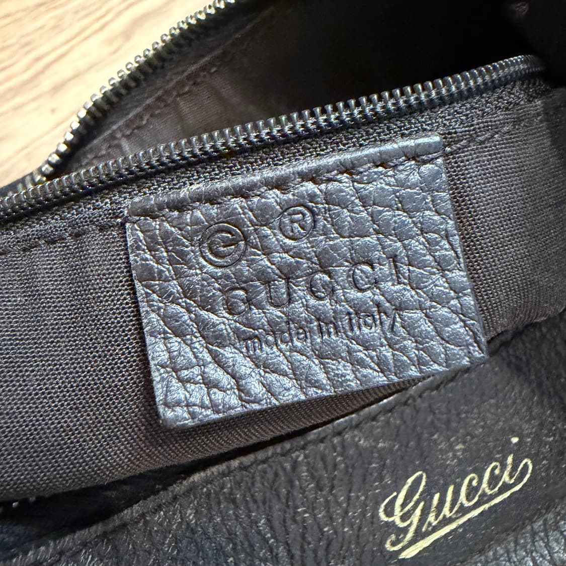 Gucci GG 크리스탈 코티드 캔버스 금장 호보 토트백 상품이미지4