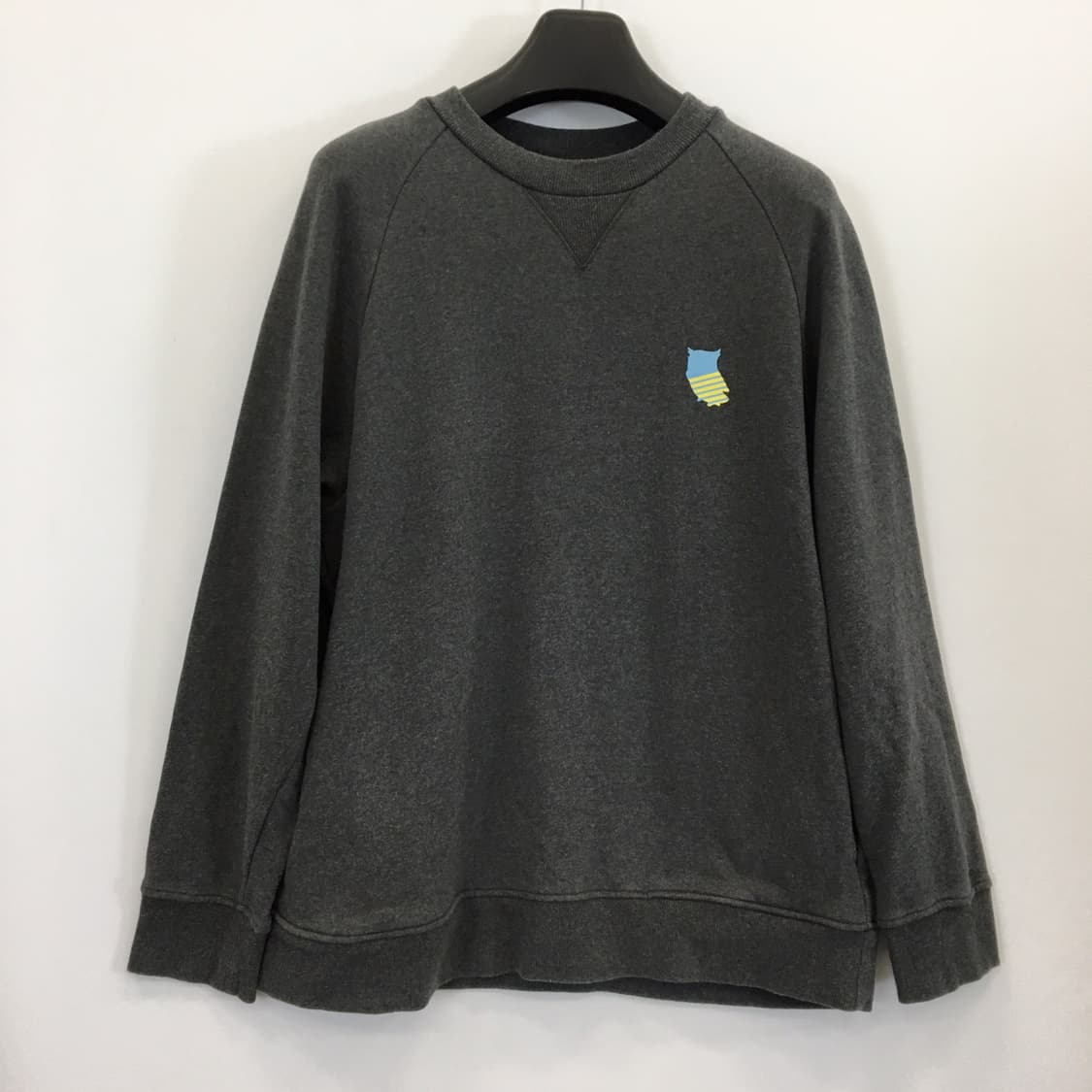 럭키슈에뜨 패치로고 오버 스웻셔츠 L  상품이미지1