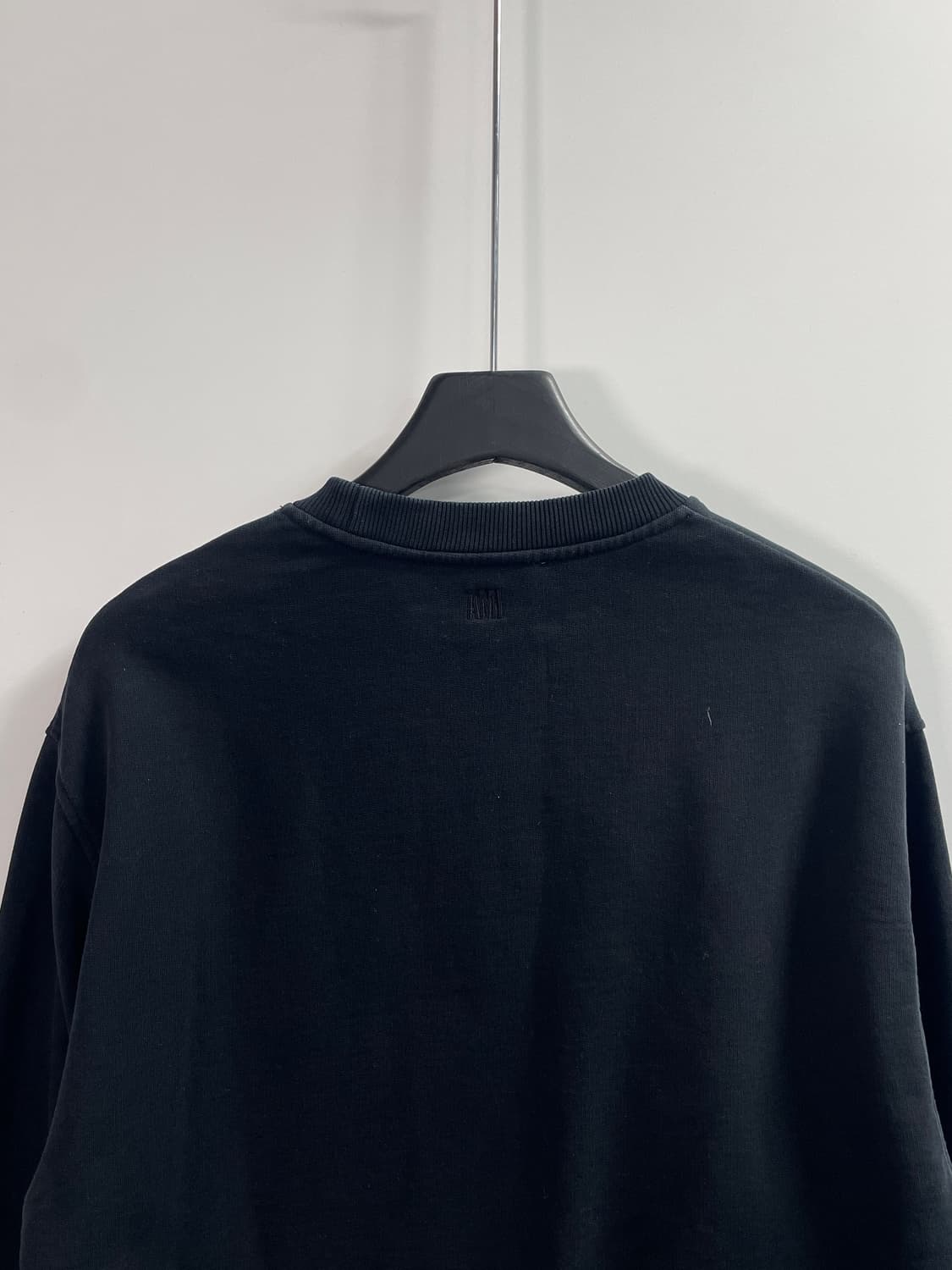 아미 스몰로고 헤비 블랙 맨투맨 (on.396) 상품이미지4