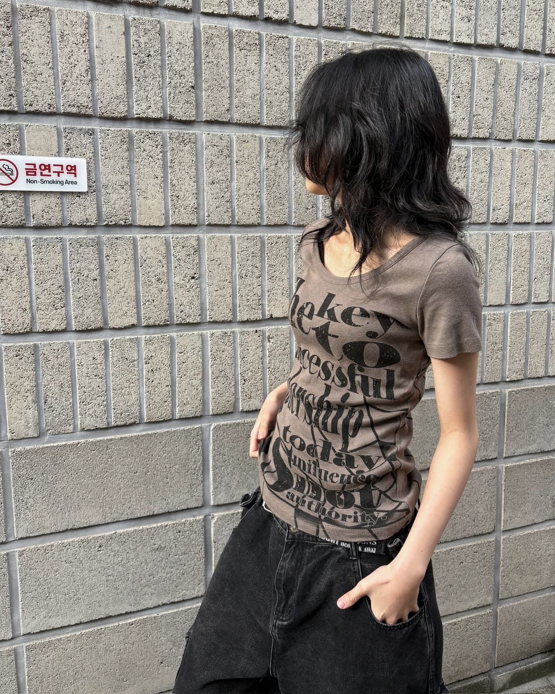 MKR 백 디테일 슬림 탑 상품이미지4