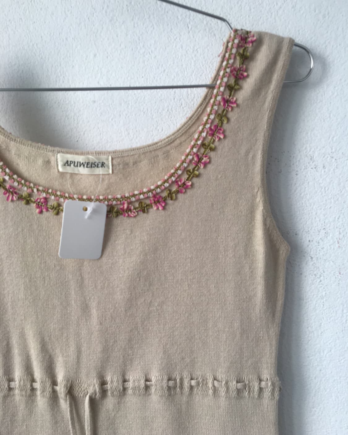 Flower stitch point sleeveless 상품이미지3