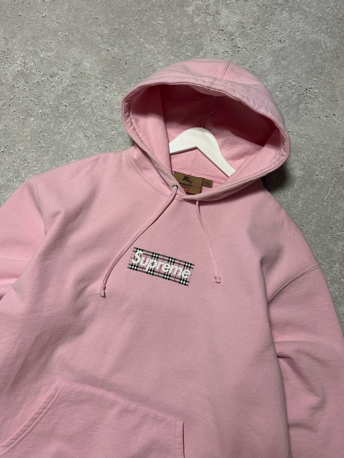 슈프림 x 버버리 미들로고 핑크 후드티 상품이미지1