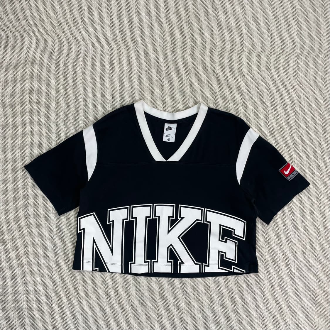 NIKE 나이키 여성 크롭 풋볼 반팔티 L 상품이미지1