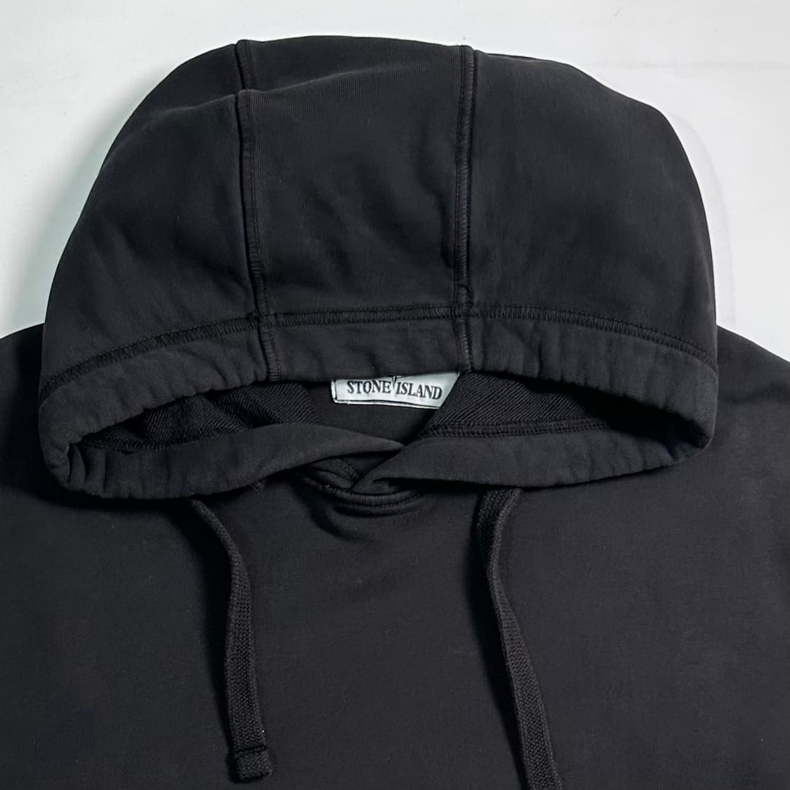 스톤아일랜드 블랙 후드티   상품이미지4