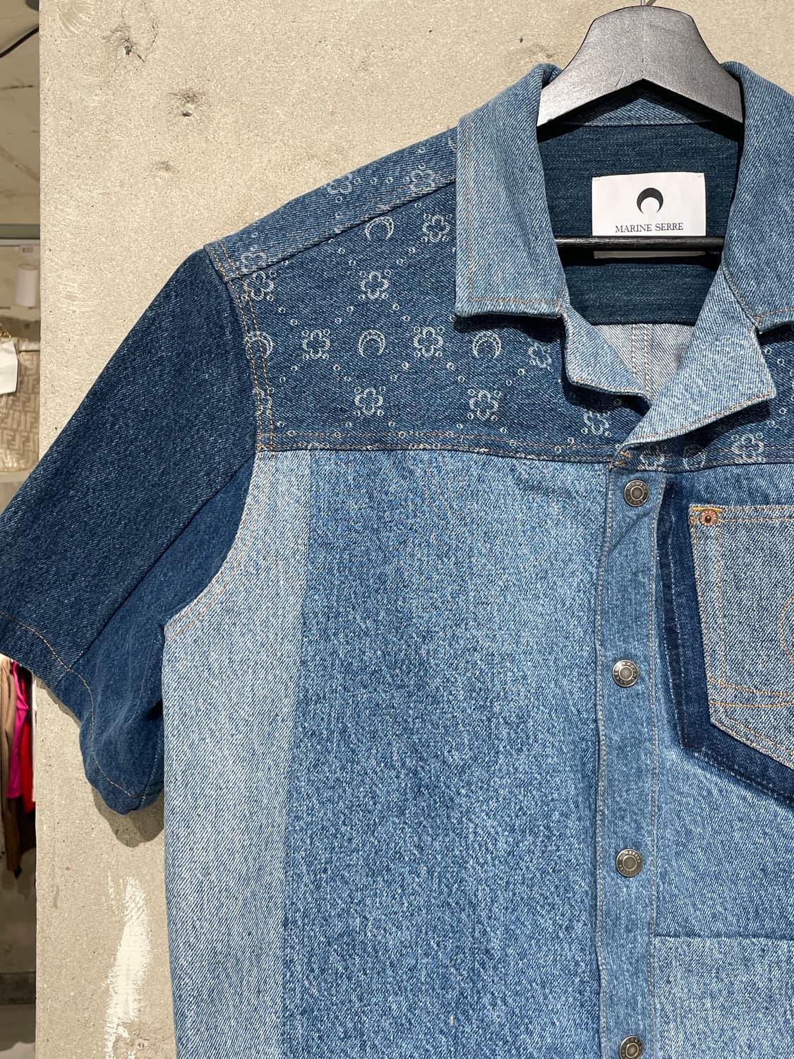 마린세르 톤 온 톤 스냅 버튼 데님 셔츠 상품이미지2