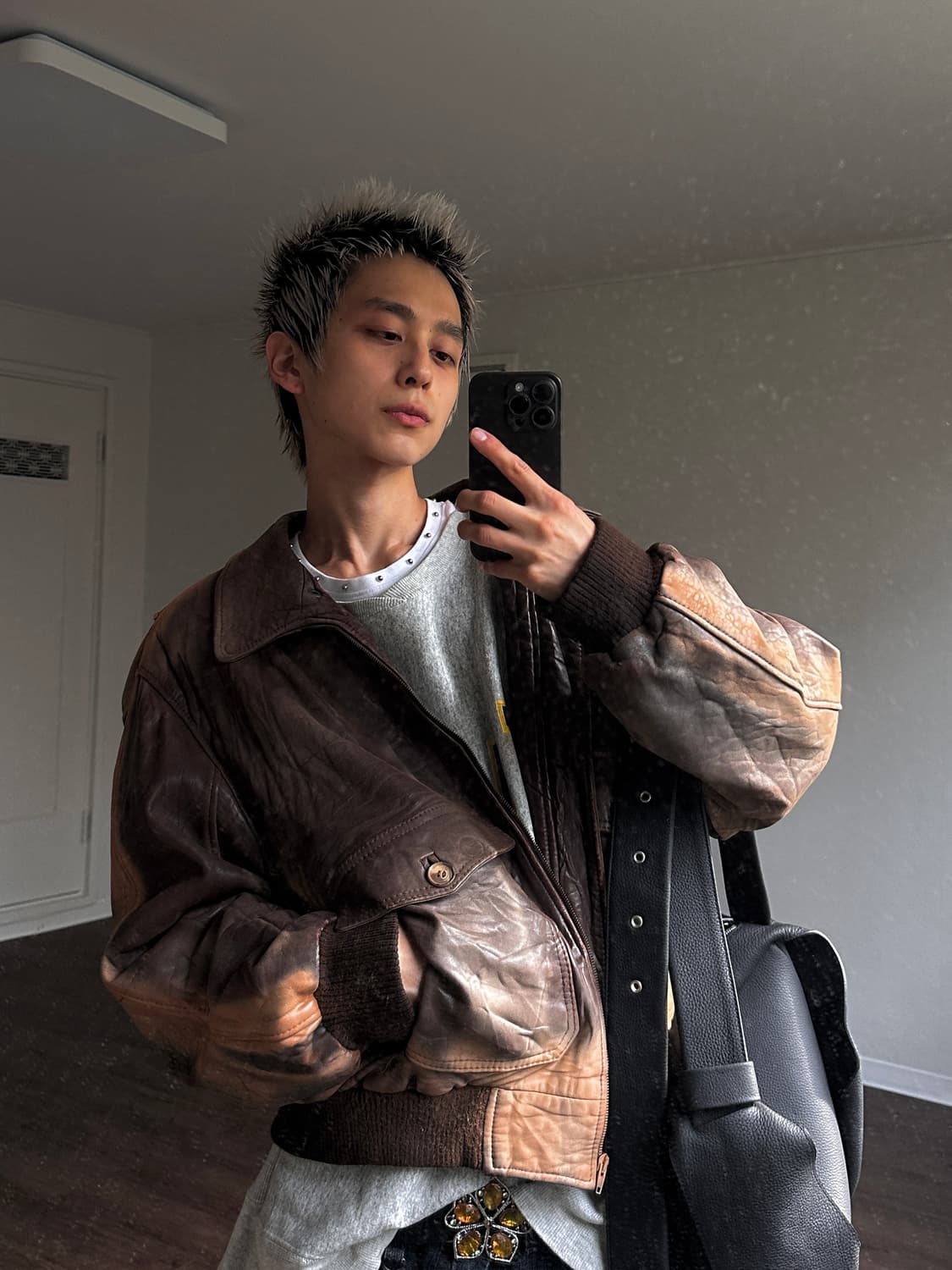 콘트라스트 커스텀 레더 G-1 자켓 상품이미지4