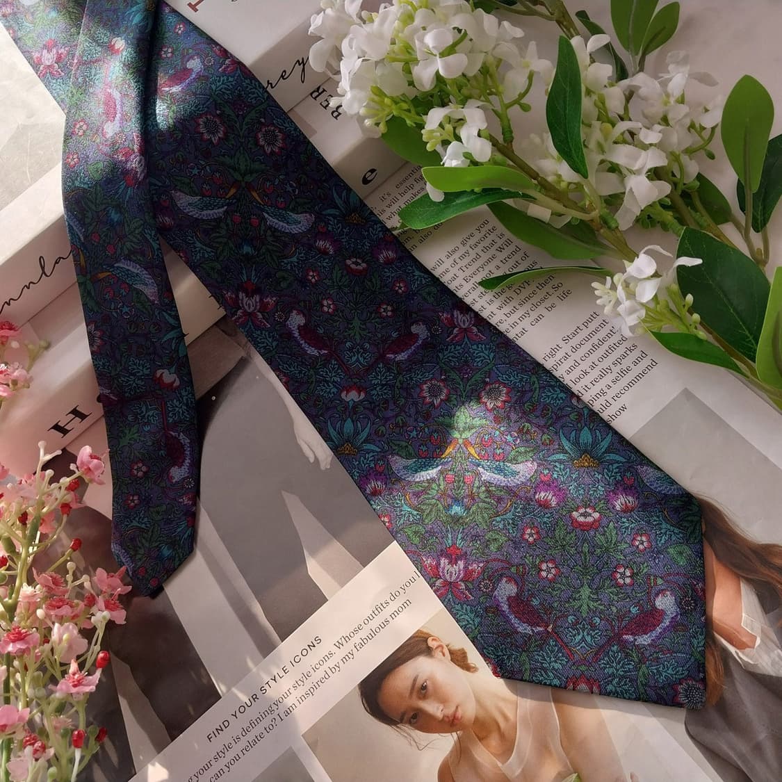 리버티 실크 그린 패턴 넥타이 9.2cm A+등급 K1716
 상품이미지4