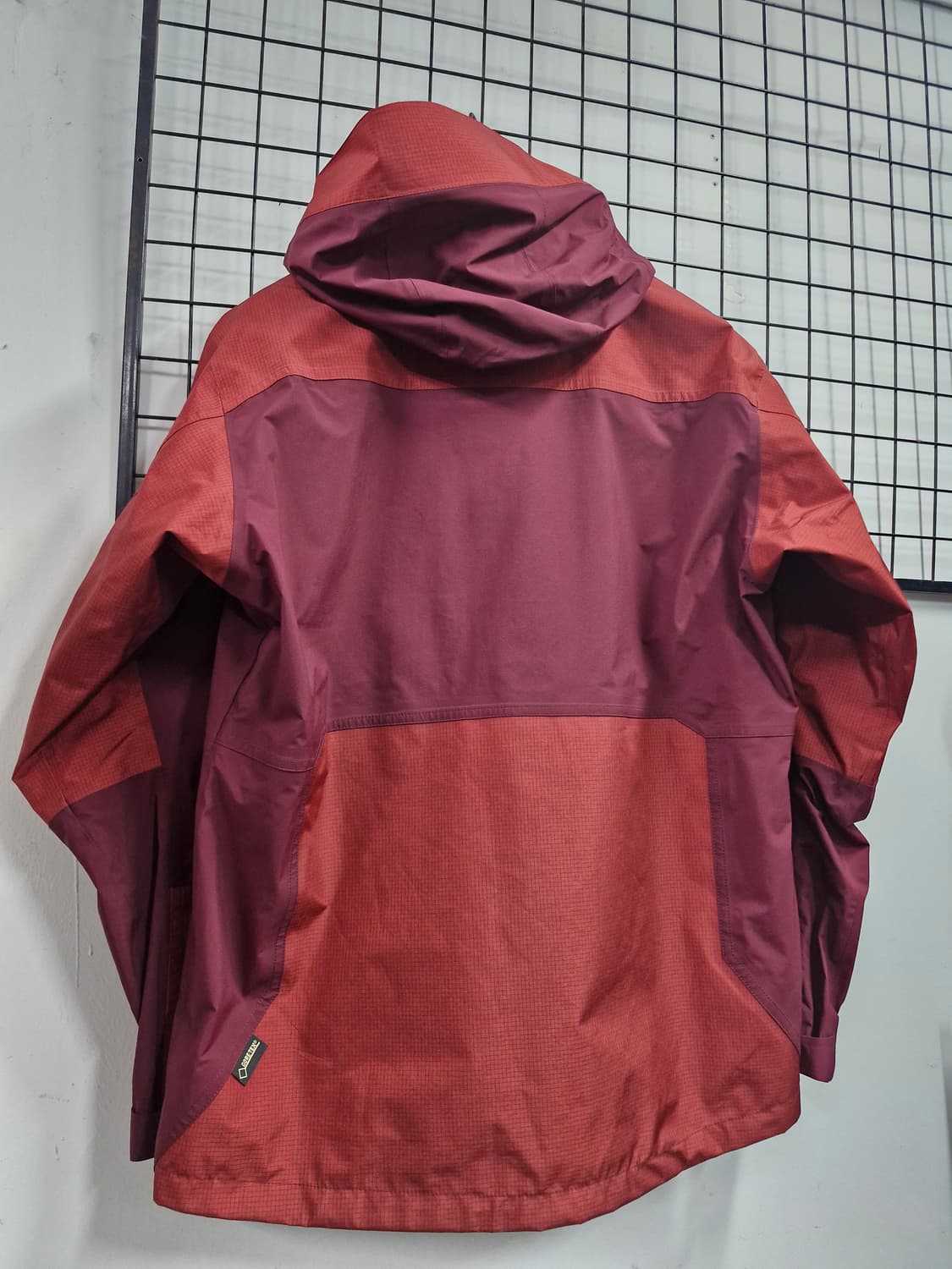 100L 블랙야크 저스트 고어텍스 후드 자켓. 상품이미지7