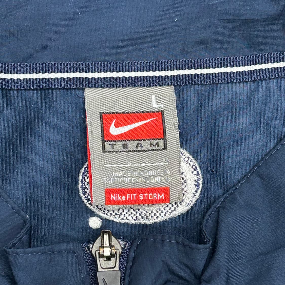 L 나이키 90‘s 펜스테이트 네이비 바람막이 상품이미지4