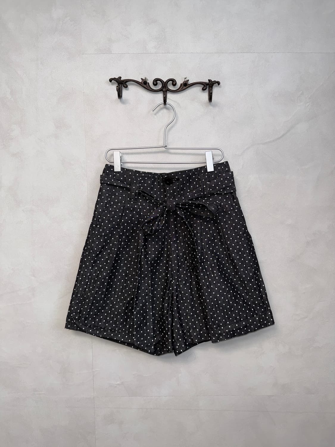 Black raw denim dot highwaist shorts  상품이미지1