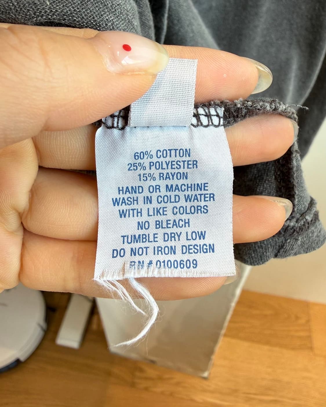 vtg 차콜 키스 프린팅 슬리브리스  상품이미지9